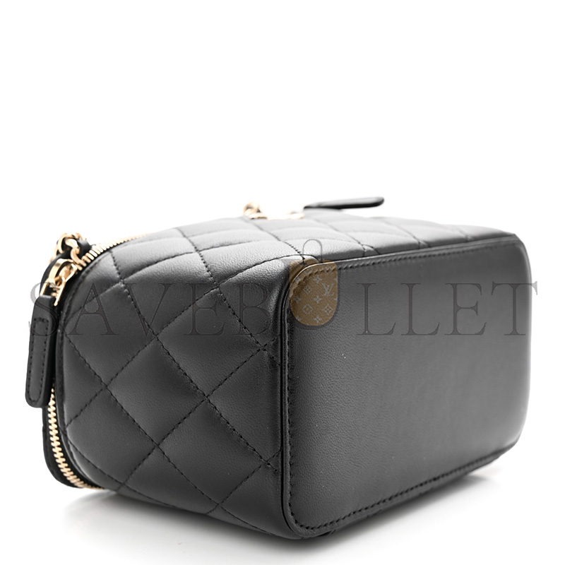 CHANEL MASTER  LAMBSKIN QUILTED SMALL VANITY CASE WITH CHAIN BLACK (17*9*8cm) 